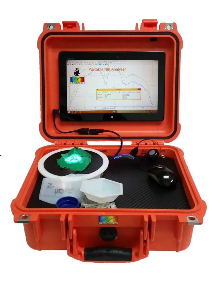 StellarNet Portable NIR Analyser in plastic case